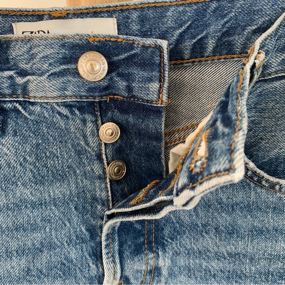 Zara High Rise Jean Shorts - Picture 4 of 5